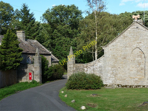 Photo 6"x4" Lodges and gate piers near Kiln Pit Hill Healey Hall c2010