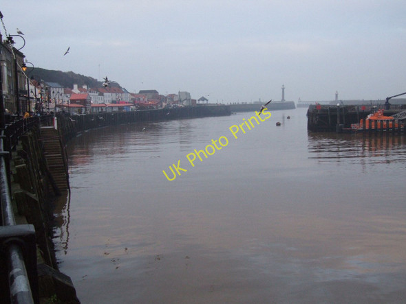 Photo 6"x4" River Esk, Whitby Whitby\/NZ8910 c2010