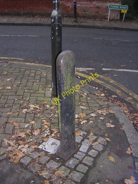 Photo 6"x4" Boundary marker, junction of Lansdowne Place and Tudor Road, Upper Norwood Penge c2011
