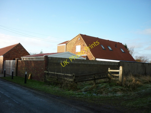 Photo 6"x4" Crown Lodge on Northfield Lane, Welwick Welwick c2011