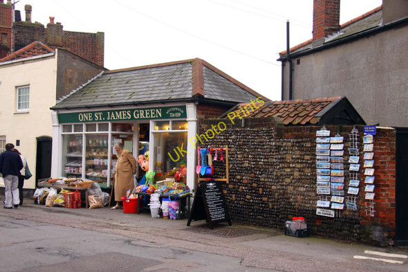 Photo 6"x4" One St James' Green Southwold c2010