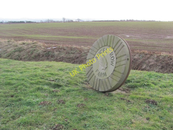 Photo 6"x4" Farm sign, Angel Row Farm Lambden c2011