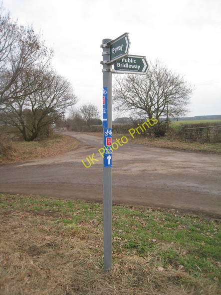 Photo 6"x4" Signpost at the junction of Mill Lane and Moor Lane North Clifton c2011