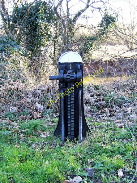 Photo 6"x4" Winding gear at Falling Sands Lock, Staffs & Worcs Canal Kidderminster c2008