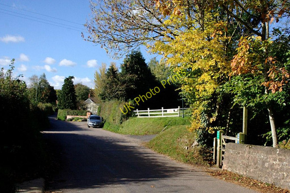 Photo 6"x4" The Road Above The Canal Greenham\/ST0720 c2010