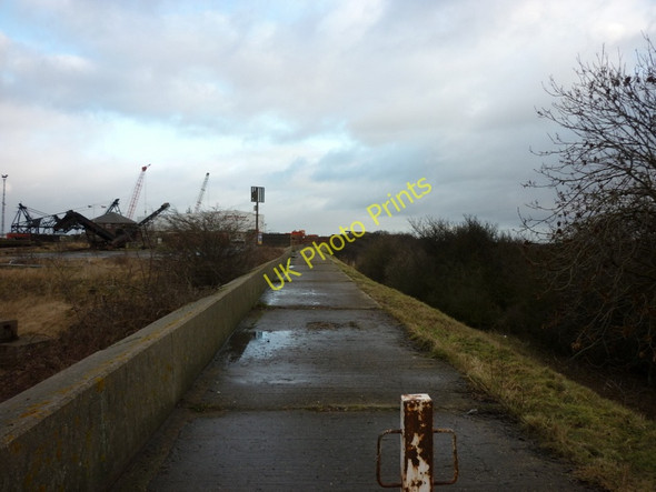 Photo 6"x4" Walking towards South Killingholme North Killingholme c2011