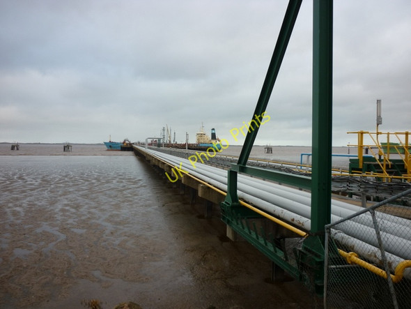 Photo 6"x4" Looking down South Killingholme jetty Immingham c2011