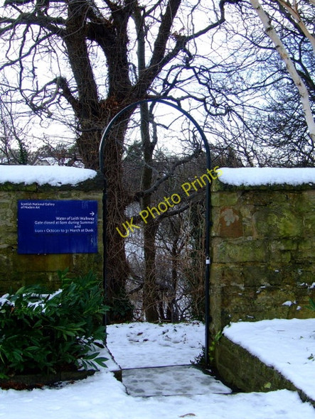 Photo 6"x4" Gate to the Water of Leith walkway Craigleith\/NT2374 c2011
