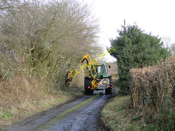 Photo 6"x4" Trimming the hedges at Blyford, Suffolk Holton\/TM4077 c2011