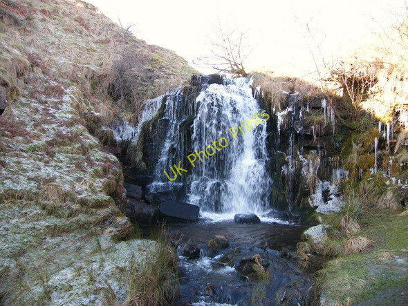 Photo 6"x4" Waterfall in Mel Beck Carlton\/SE0684 c2010