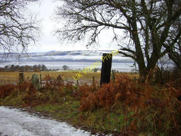 Photo 6"x4" Old gateway near Urquhart Duncanston c2011