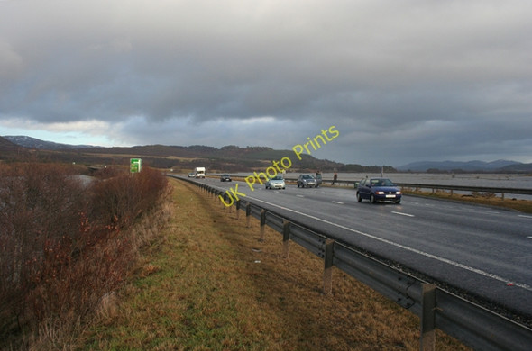 Photo 6"x4" A9 trunk road near Kingussie Kingussie c2011