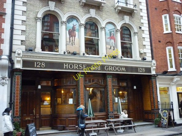 Photo 6"x4" The Horse and Groom on Great Portland Street Westminster c2010