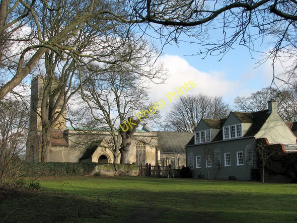 Photo 6"x4" Little Wilbraham: the approach to the church Little Wilbraham c2011