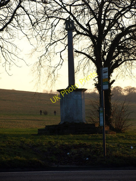 Photo 6"x4" Queen Vic Royston\/TL3541 c2011