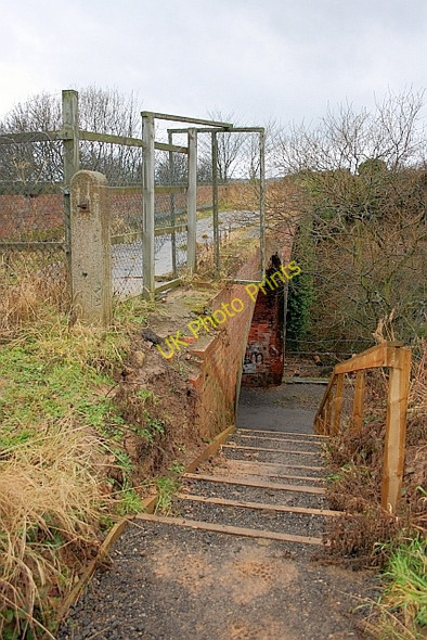 Photo 6"x4" Disused Bridge Whitby\/NZ8910 c2011