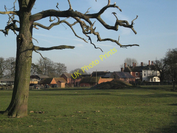 Photo 6"x4" Hill House and farm buildings Benton Green c2011