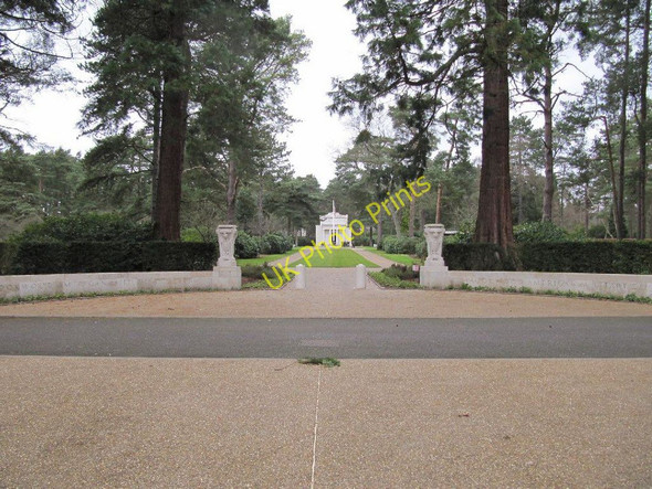 Photo 6"x4" The American entrance Pirbright c2011
