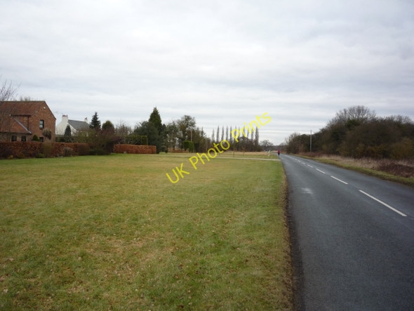 Photo 6"x4" Houses off Broad Lane Appleton Roebuck c2011