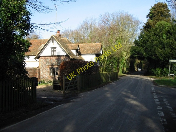 Photo 6"x4" Looking NE along Pike Road at junction with School Road Tilmanstone c2008