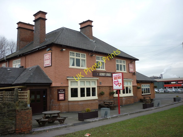 Photo 6"x4" Ashby Lodge on the A18, Scunthorpe Scunthorpe c2011