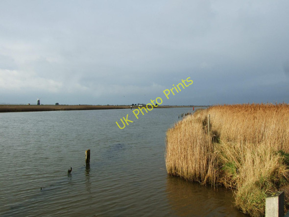 Photo 6"x4" View over River Waveney Burgh Castle\/TG4804 c2011