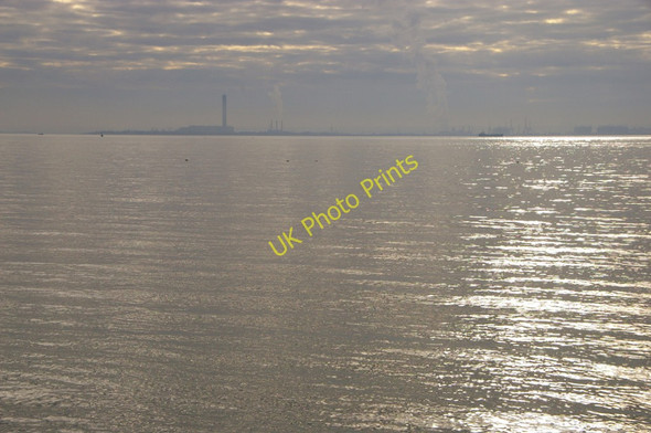 Photo 6"x4" Thames Estuary, Southend-on-Sea, Essex Southend-on-Sea c2011