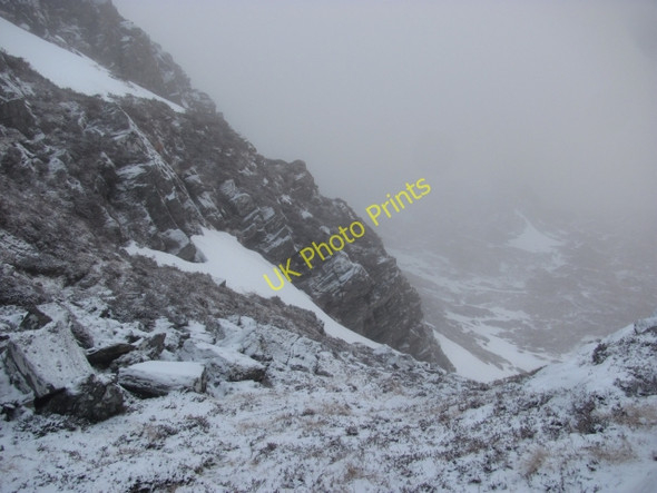 Photo 6"x4" Crags on Creag Mh\u00c3\u00b2r Creag Bheag\/NN4895 c2011