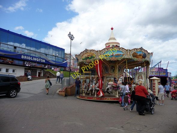 Photo 6"x4" Carousel, Bridlington Bridlington c2009