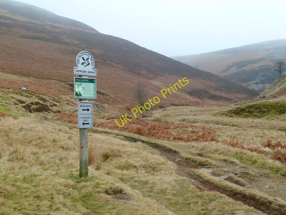 Photo 6"x4" National Trust Sign  Cranberry Clough c2011