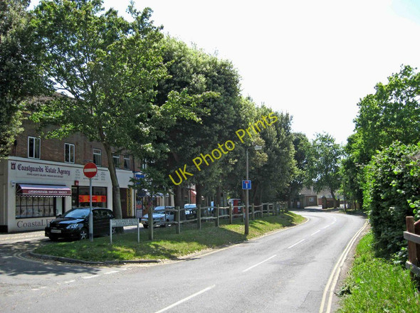 Photo 6"x4" Coastguards Parade, Barrack Lane Aldwick c2010