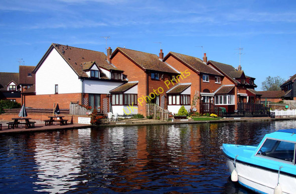 Photo 6"x4" Houses on the River Bure Hoveton c2010