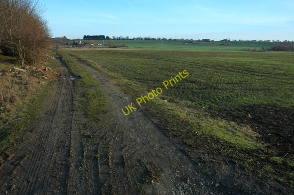 Photo 6"x4" Arable land and Longdon Hill Evesham c2011