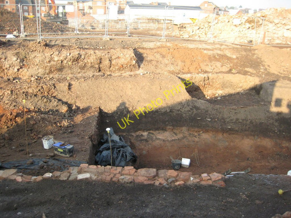 Photo 6"x4" Archaeology on the Lowesmoor site Worcester c2011