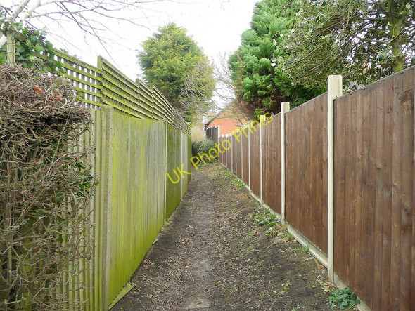 Photo 6"x4" Footpath to Pirton Lane Churchdown c2011