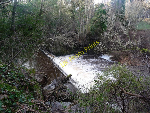 Photo 6"x4" Weir on the Water of Leith Currie c2011