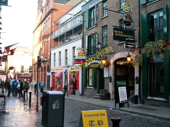 Photo 6"x4" The Old Storehouse Bar and Restaurant in Crown Alley, Temple Bar Dublin\/O1534 c2011