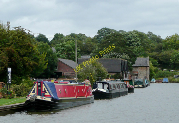 Photo 6"x4" Moored narrowboats at Tardebigge, Worcestershire Tardebigge c2010