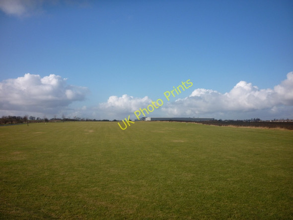 Photo 6"x4" A landing strip at Sturton Grange, Garforth Garforth c2011