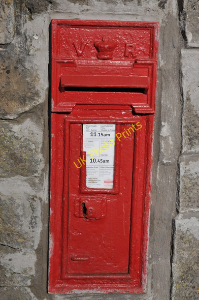 Photo 6"x4" Victorian letterbox Coed-y-paen c2011