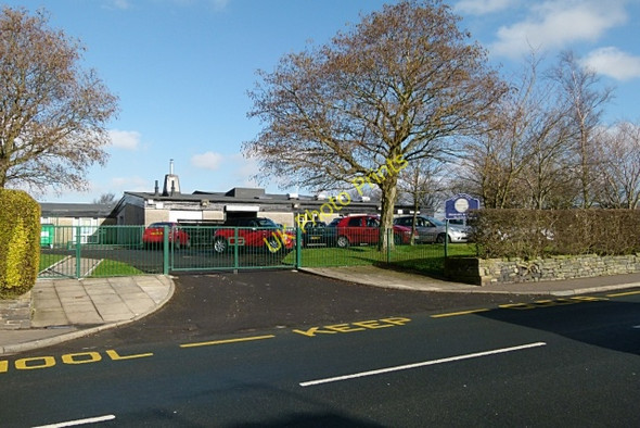 Photo 6"x4" Cross gates School Milnrow c2011