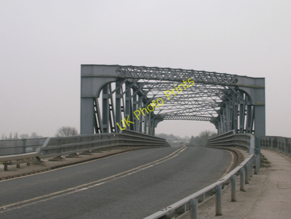 Photo 6"x4" Bridge over River Aire  Snaith c2011
