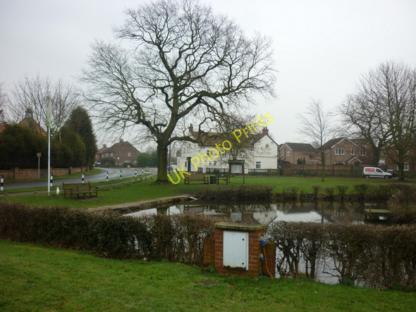 Photo 6"x4" The village pond at North Duffield North Duffield c2011