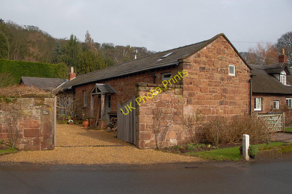 Photo 6"x4" Dairy Cottage Burton\/SJ3174 c2011