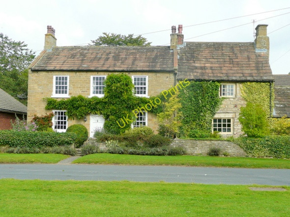 Photo 6"x4" Village houses, Grewelthorpe Grewelthorpe c2010