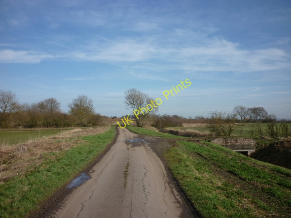 Photo 6"x4" Looking east towards Cadney, from near Cadney Bridge Cadney c2011
