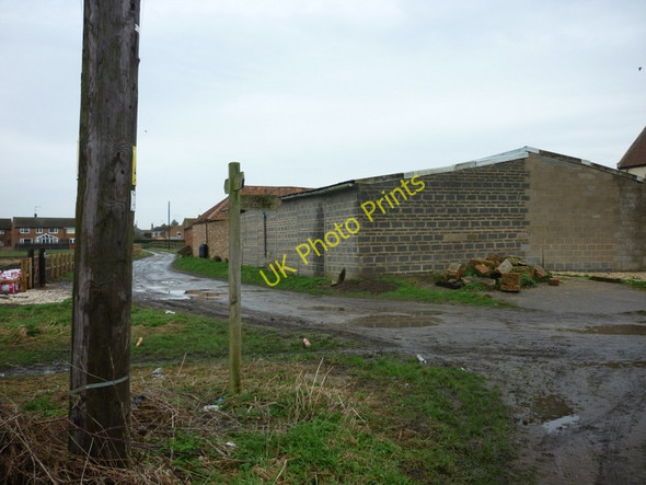 Photo 6"x4" The Viking Way enters Barnetby le Wold Barnetby le Wold c2011