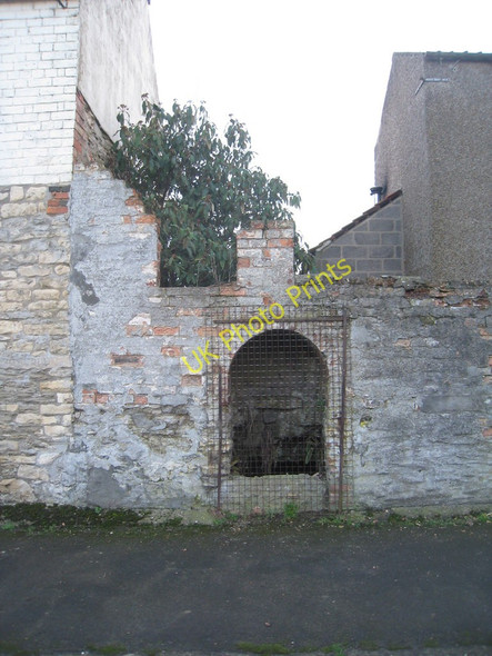 Photo 6"x4" Is this a well ? Atterby c2011