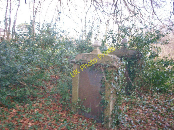Photo 6"x4" Old Gravestones, Amroth Churchyard Amroth c2011