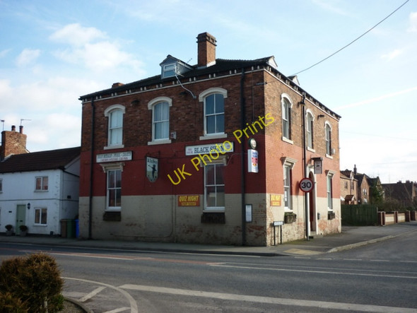 Photo 6"x4" The Black Swan, Foggathorpe Foggathorpe c2011